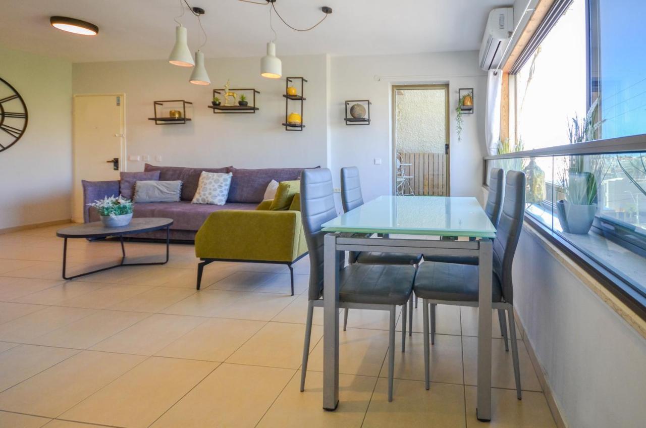 Апартаменти Yalarent Argaman 2Br & Balcony Apt Ейлат Екстер'єр фото