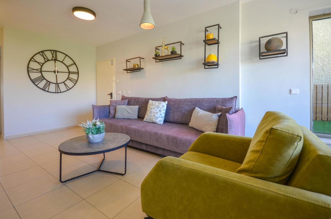 Апартаменти Yalarent Argaman 2Br & Balcony Apt Ейлат Екстер'єр фото